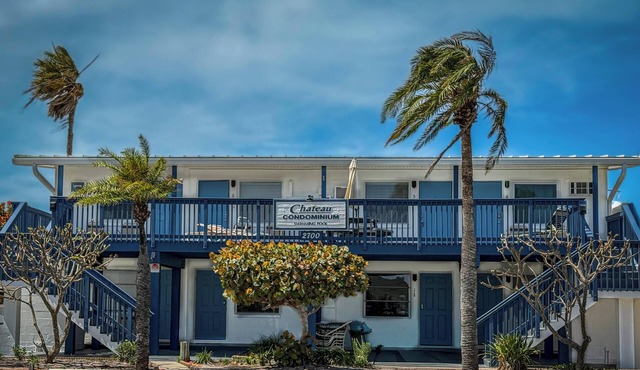 Cozy Affordable Beach Condo