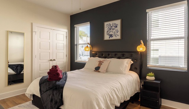 Cozy Airbnb in Wilmington! Enjoy this charming space with modern amenities, close to downtown, beach