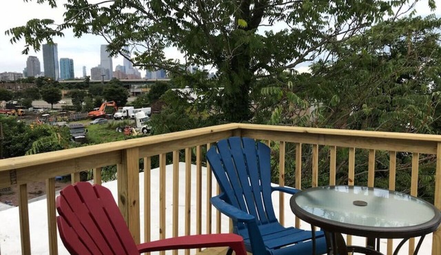 Cozy Alcove Studio Apt w Outdoor deck w NYC Views