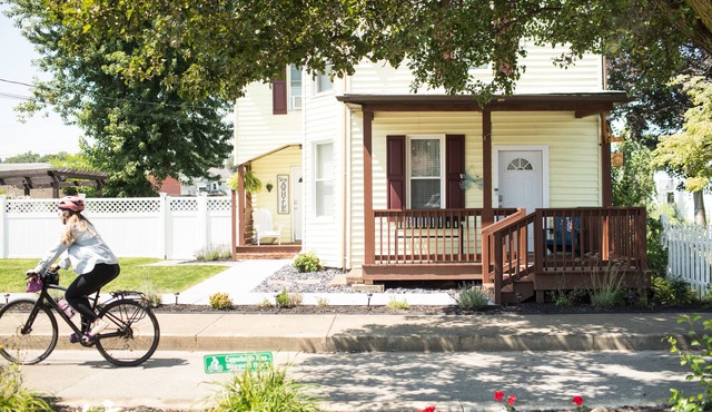 Cozy Allegheny Passage bike trail retreat between Pittsburgh and Washington, DC.