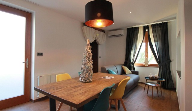 Cozy Alsace Retreat: 2BR, Sauna, Pool Access, Near Vineyards & Colmar