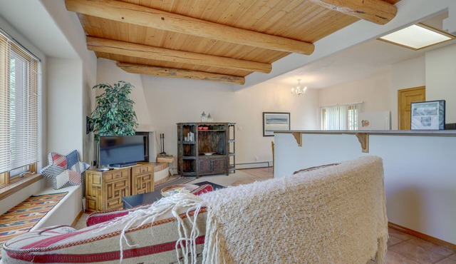 Cozy Amalia Cabin ~ 3 Mi to Endless Blue Resort