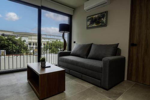 Cozy Americana Condo GDL