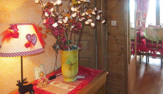 Cozy and bright 3-ROOM APARTMENT in Montclar ALPES de HAUTE PROVENCE