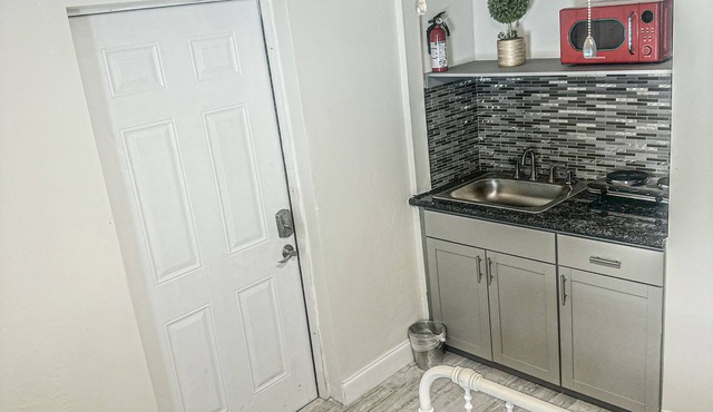 Cozy and Charming Studio in Fort Lauderdale