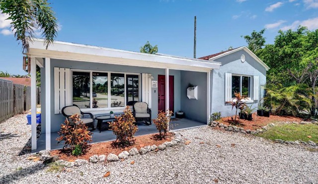 Cozy and Charming in SoSo