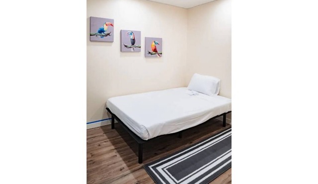 Cozy and comfy 4 bedroom