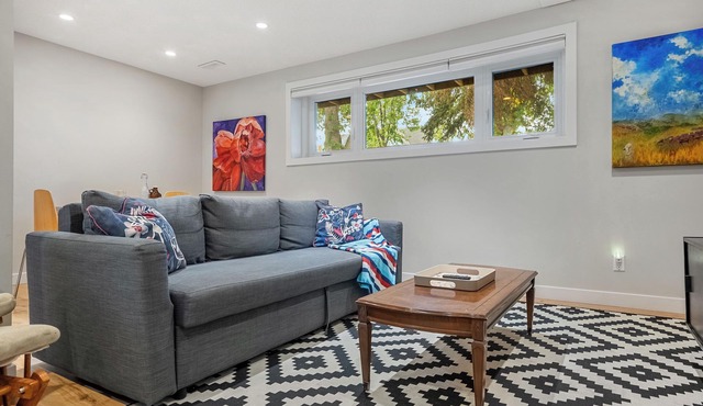 Cozy and comfy two-unit home in the Calgary core