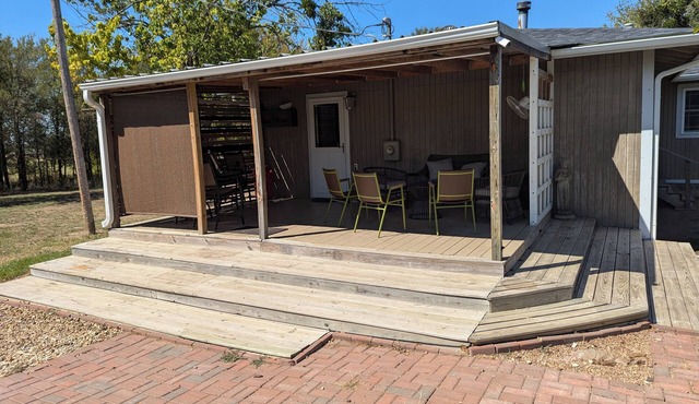 Cozy and Convenient 4-bedroom house 2-bath Durant