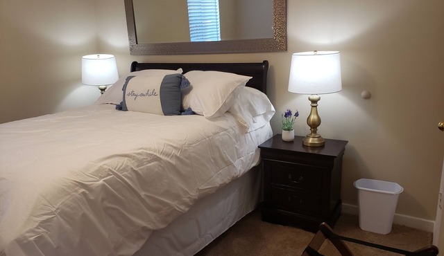 Cozy and Cute apartment near Camp Lejeune (109)