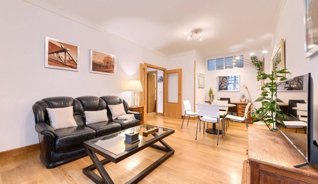 Cozy and Elegant Apartment in Irala