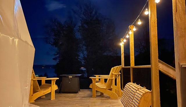 Cozy and luxurious Diamond Glamping Dome with panoramic views. Pet Friendly