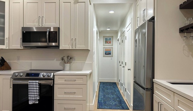 Cozy and Modern ADU cottage in Martinez