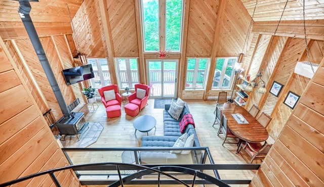 Cozy and Modern Chalet