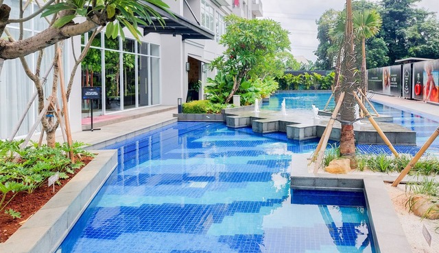 Cozy And Pleasant 2Br At Apartment Bintaro Icon