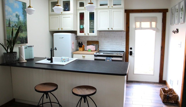 Cozy and Private next to the Pinelands