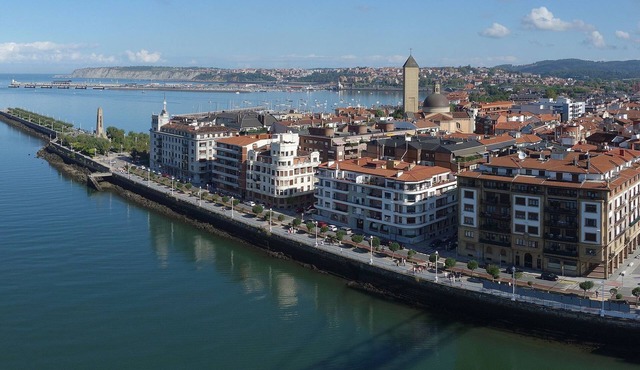 Cozy and Quiet Family Apartment in Getxo