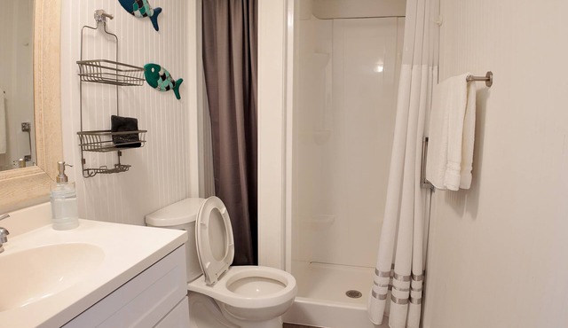 Cozy and quiet retreat just minutes from the Gulf of Mexico!
