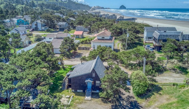 Cozy and Quiet Wood Lined Charm in Tierra Del Mar! Sister’s Beach Retreat