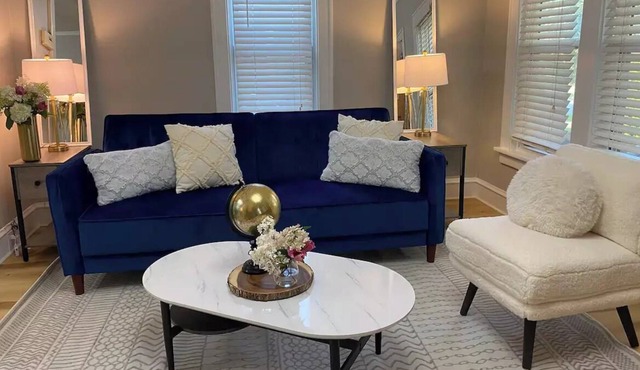 Cozy and Spacious 3 b 1.5 Bath