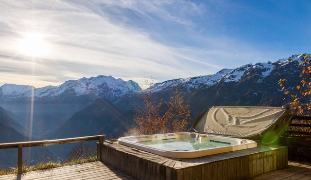 Cozy and very sunny apartment - spa pool and sauna- ideal family