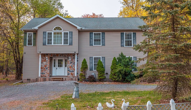 "Cozy Antilia" Hot Tub, Sauna & Game Room