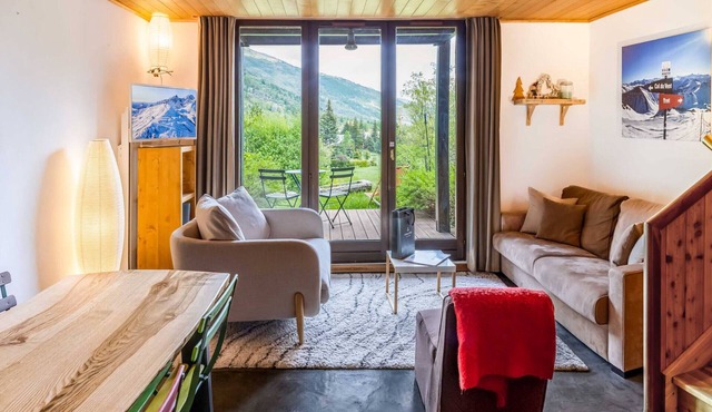 Cozy apartment with garden and parking for 5 guests