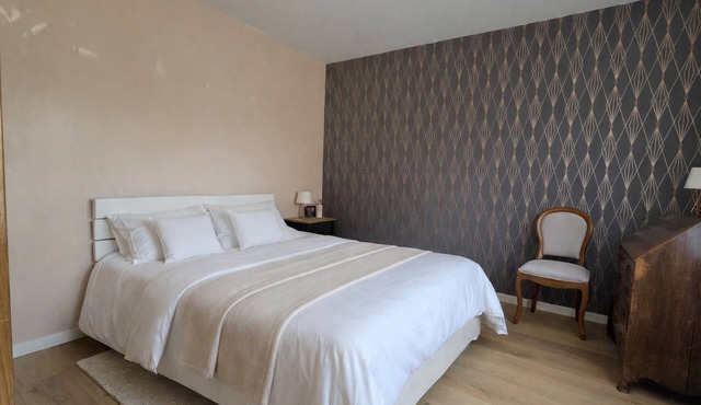 Cozy apartment with private garden, near beach, perfect for couples