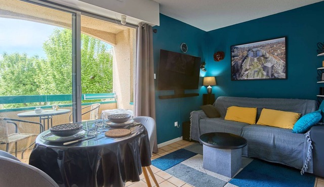 Cozy apartment, pets allowed - 2 guests. Quiet near thermal baths