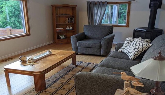 Cozy apartement Lorimer Lake