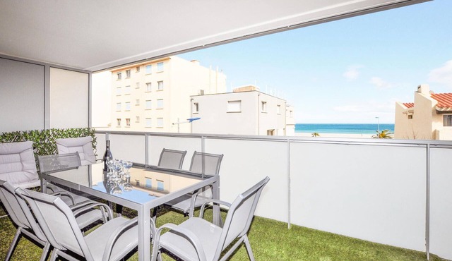 Cozy apartment in Canet en Roussillon