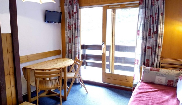 Cozy apartment for 4 in Méribel, slopeside
