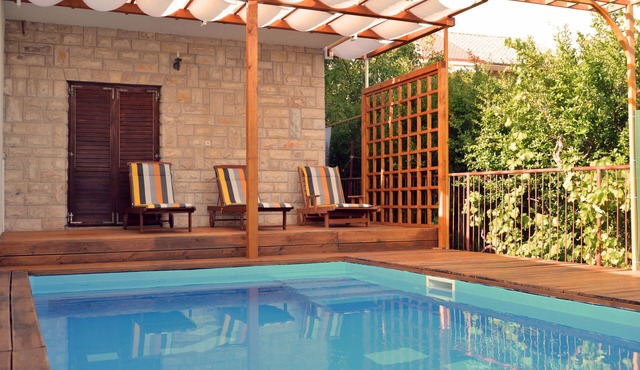 Cozy Apartment Lucy with private pool