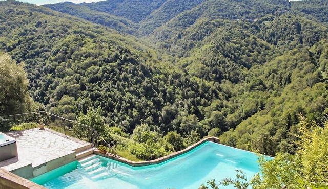 Cozy apartment in Carcheto Brustico