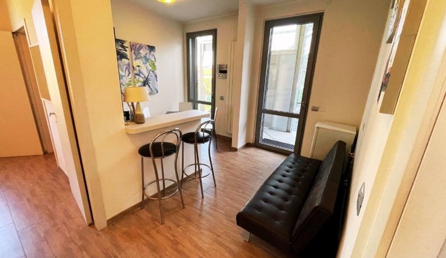 Cozy apartment 10 minutes from the highway exit
