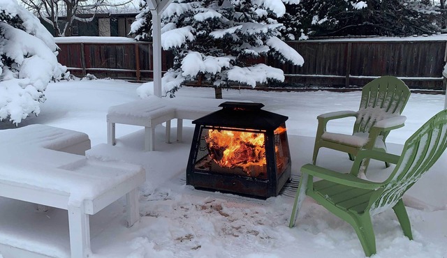 Cozy Apartment < 4 Miles to Downtown Anchorage!