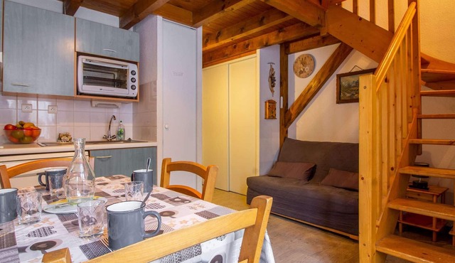 Cozy apartment 4 pers with parking, terrace, ski locker