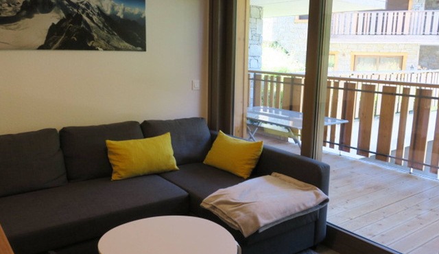 Cozy apartment 6 pax, balcony, parking, wifi