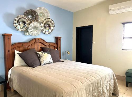 Cozy Apartment at DT Wifi and AC