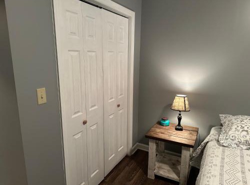 Cozy apartment embedded in Kentucky mountains