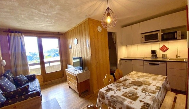 Cozy apartment for 5 in Plagne Soleil with WIFI