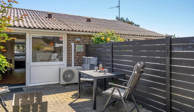 Cozy apartment in Blåvand with kitchen