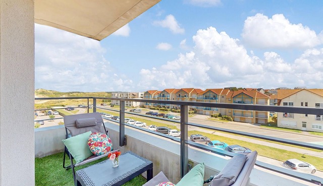 Cozy apartment in Cucq with house a panoramic view