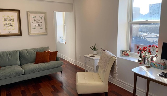 Cozy apartment in Downtown Montreal, Old Port, Quartier des spectacles
