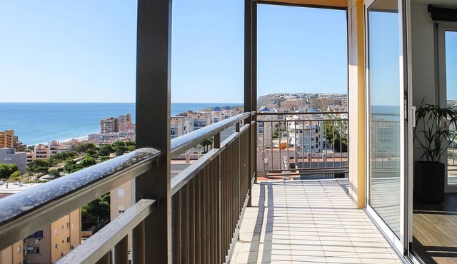 Cozy apartment in Elche with house sea view