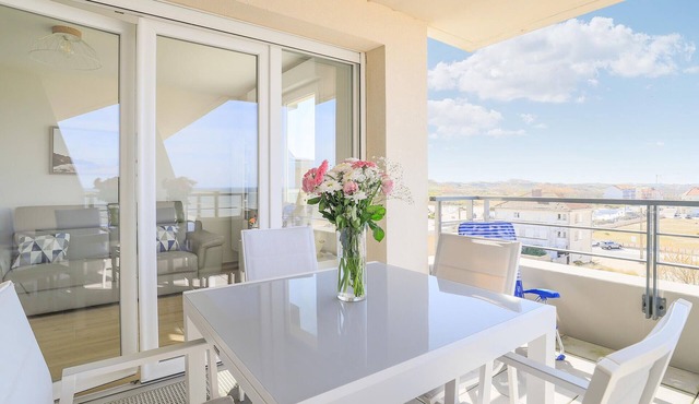 Cozy apartment in Stella Plage with WiFi
