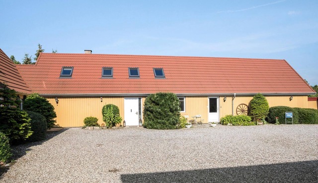 Cozy apartment in Idestrup with WiFi