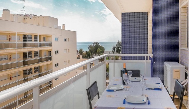 Cozy apartment in Moncófar with WiFi