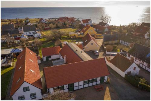 Cozy Apartment In Old Farm
