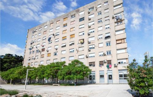 Cozy Apartment In Pula
